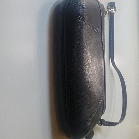 COACH WRISTLET Smooth Leather in Black - Picture 4 of 8